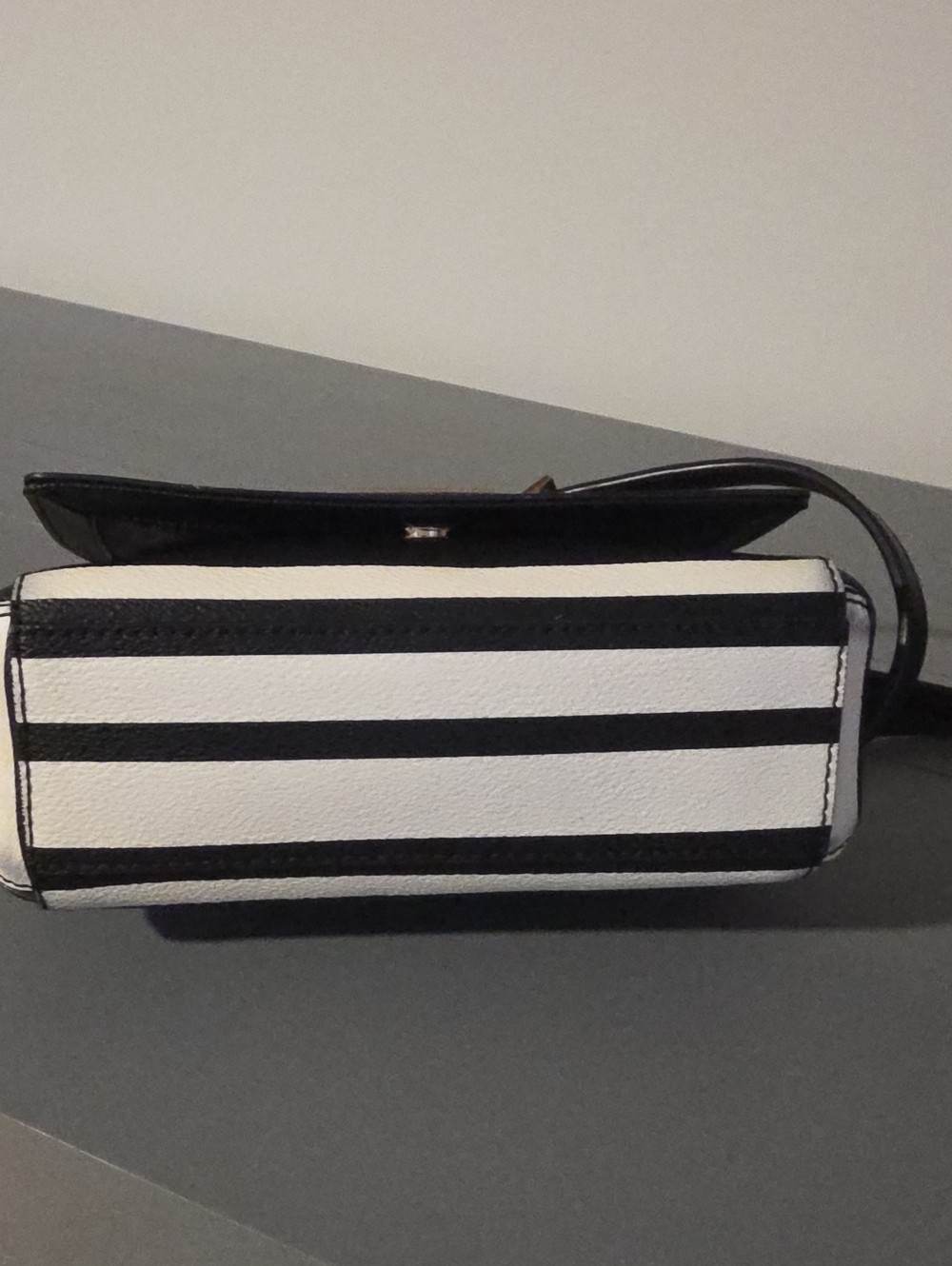 KATE SPADE NEW YORK Arbour Hill Avva Crossbody Bag - Picture 7 of 12